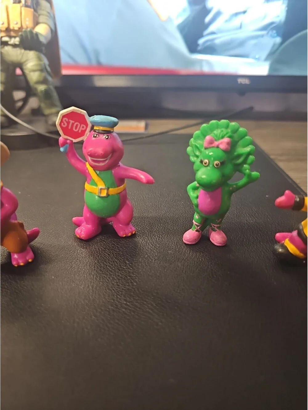 Barney Purple Dinosaur Lyons Party Favors PVC Loose Figures Cake Topper Set 93